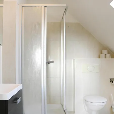 Der Valk, Linstow Apartment